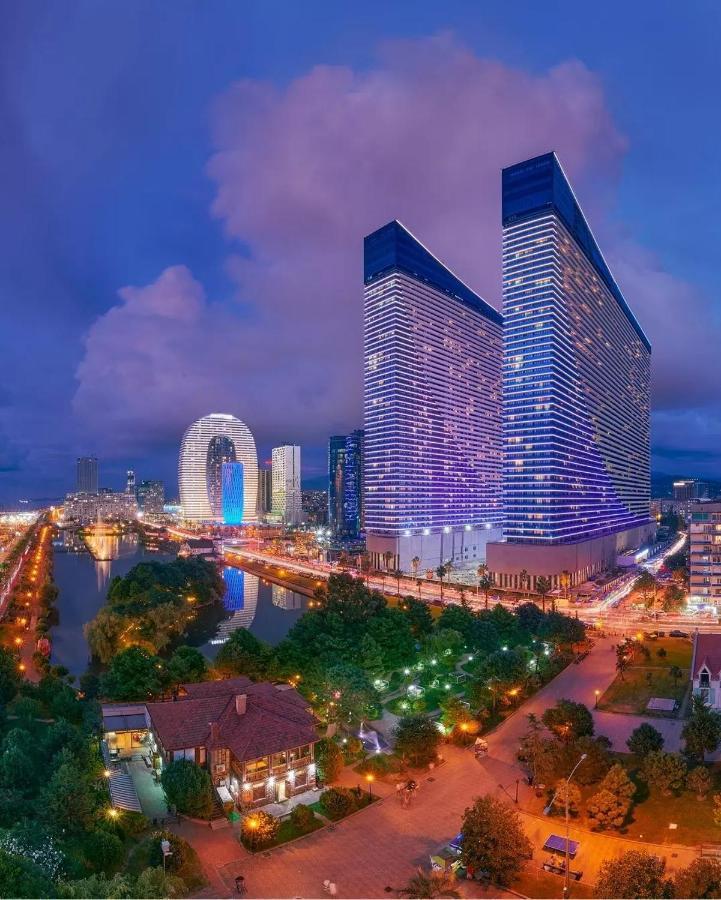 Orbi City Batumi Eksteriør billede